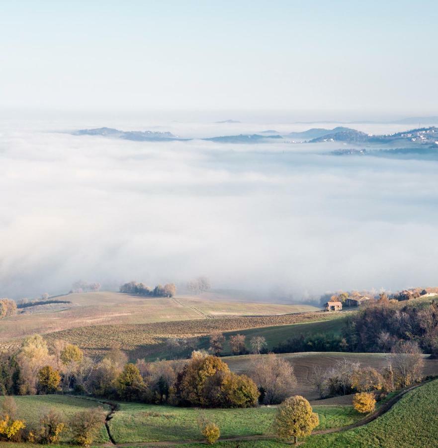 La Locanda Del Borgo Torrechiara Exteriör bild